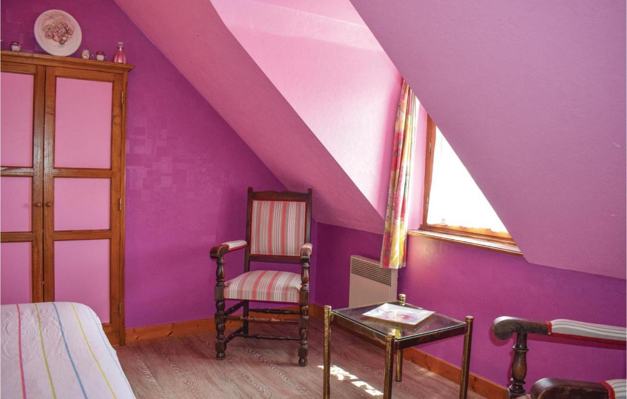 Nice Home In Plehedel With Wifi Экстерьер фото